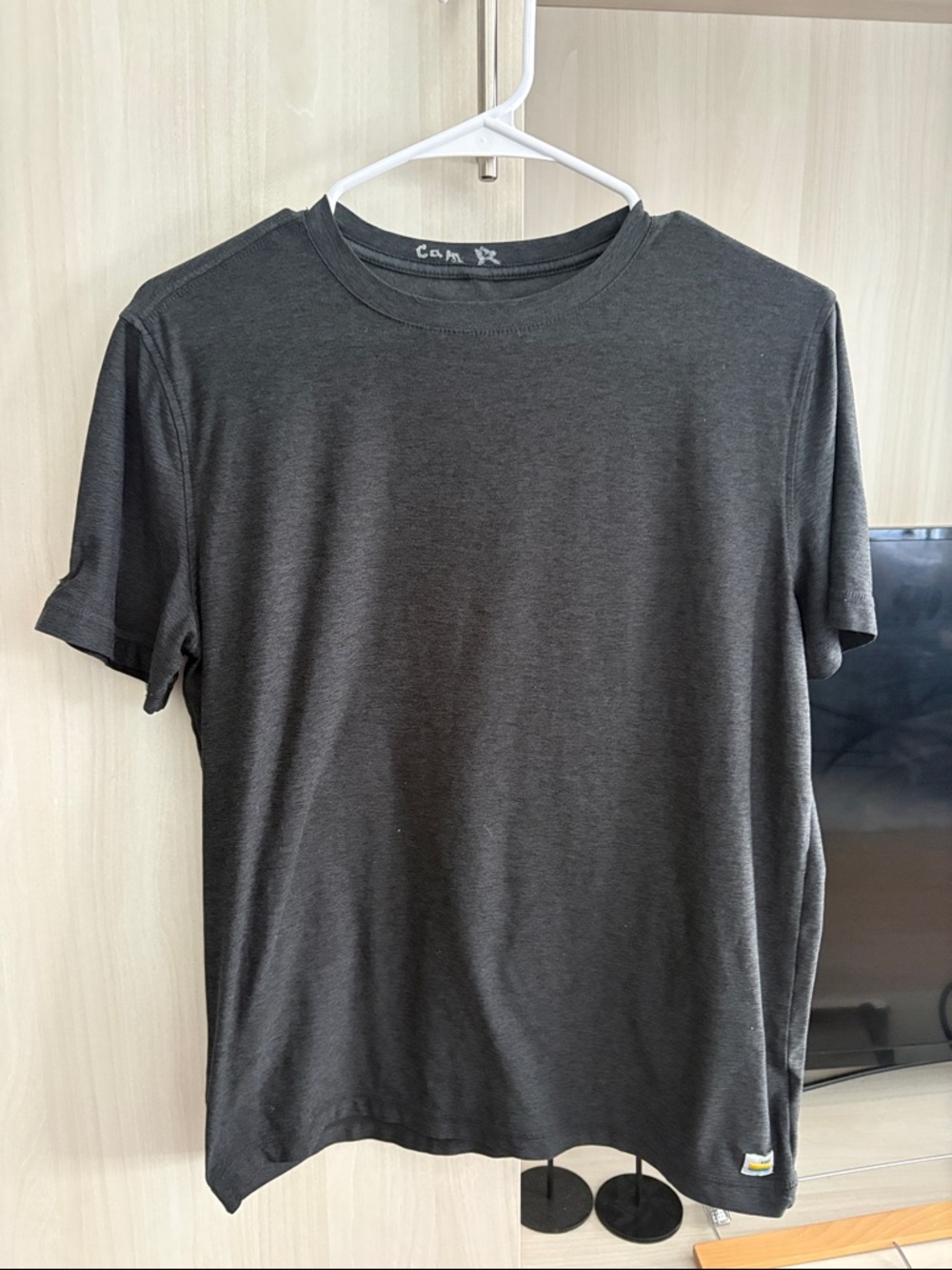 vuori | Strato Tech Tee - Picture 2 of 4